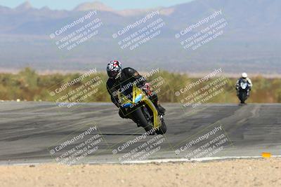 media/Oct-21-2024-Moto Forza (Mon) [[0d67646773]]/A Group/Session 4 Back Straight Braking Zone/